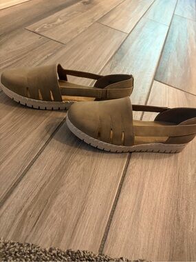 Easy Street Natural Slip-On Casual Flats- Bugsy